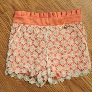 Lace overlay peach shorts 2T-4T
